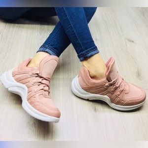 Qupid Sneakers in Mauve
